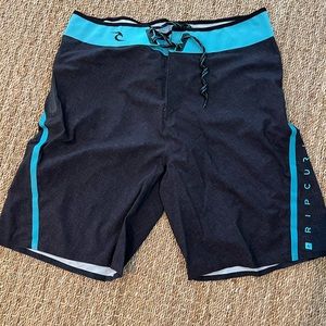 Rip Curl Board Shorts - Mirage - size 35